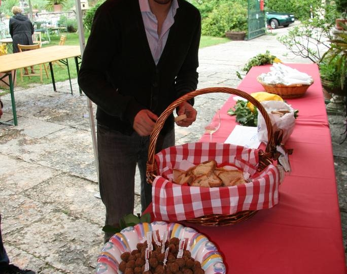 2010